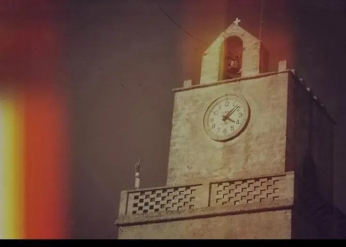 Peter Pan Bed & Breakfast *